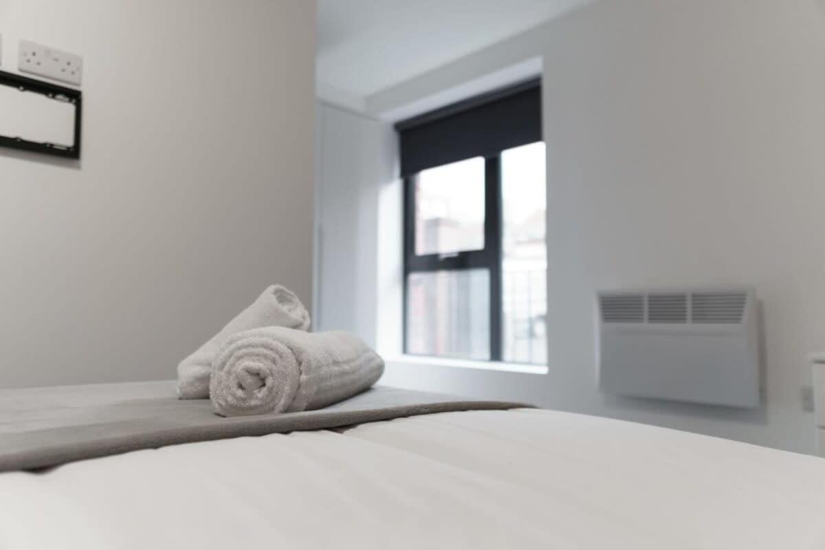 Lovely 1 Bed Apartment In Liverpool Centre Eksteriør billede