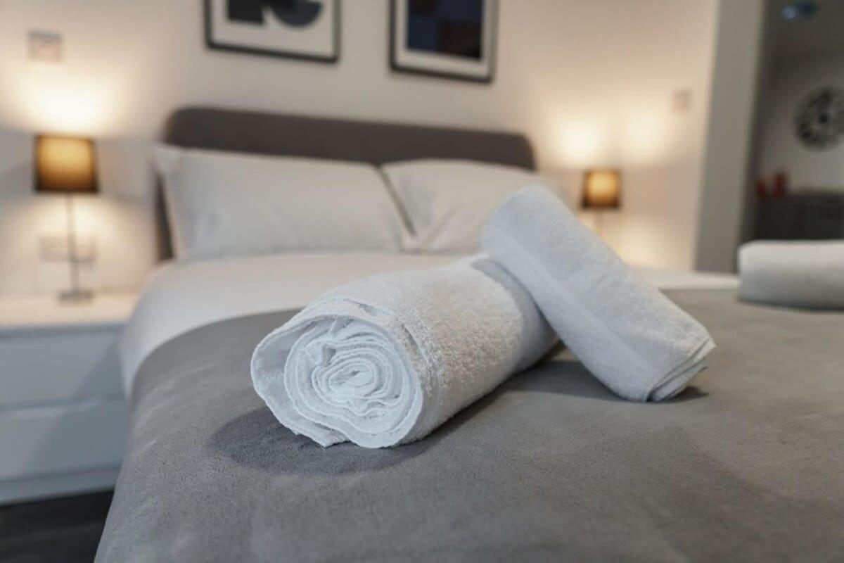 Lovely 1 Bed Apartment In Liverpool Centre Eksteriør billede